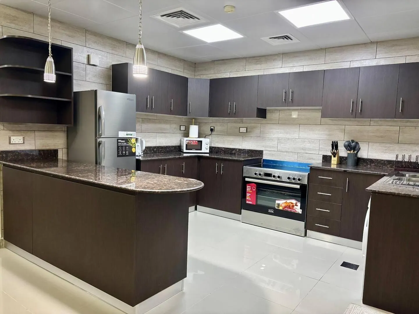 Charming Villa In Hydra Village Between Dxb & Ad أبو ظبي
